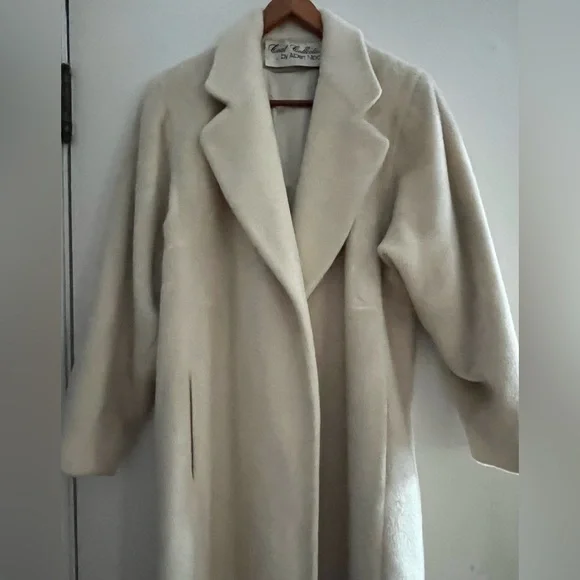 Vintage Coat Collection by Albert Nipon Cream Belted Coat Size 4 - Picture 2 of 9